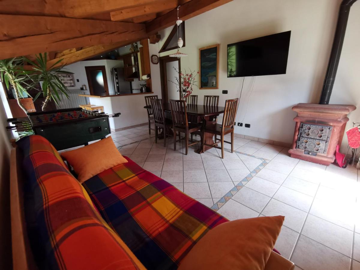 Chalet Lullaby Fiumenero Bagian luar foto